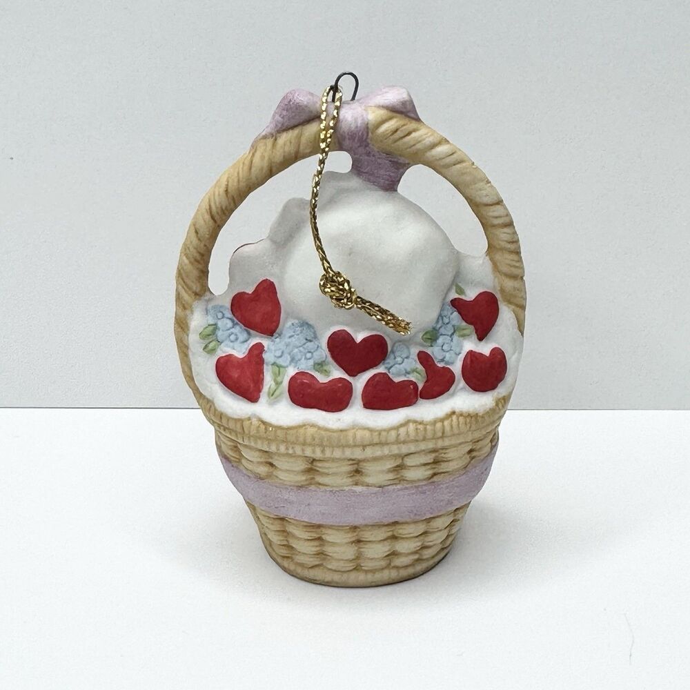 1985 Schmid Kitty Cucumber Christmas Ornament Kitten in Basket Hearts Figurine - Picture 6 of 7